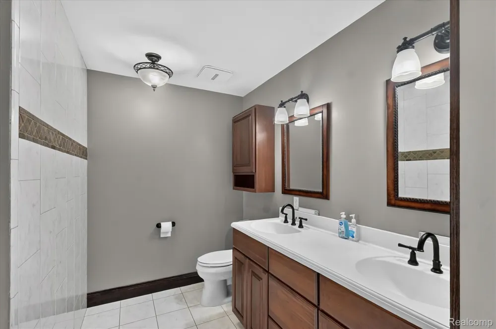 4915 Anglers Lane Sage Township, MI 48624
