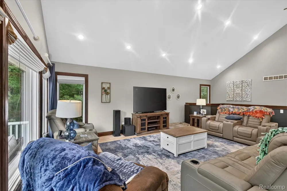 4915 Anglers Lane Sage Township, MI 48624