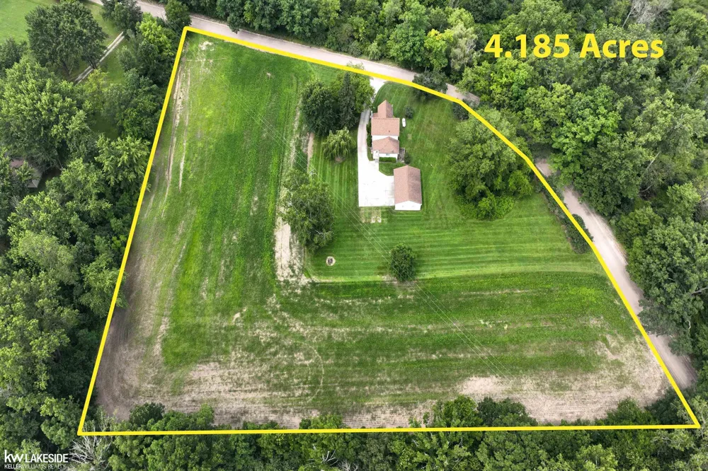 73340 Pitt Road Richmond Township, MI 48062