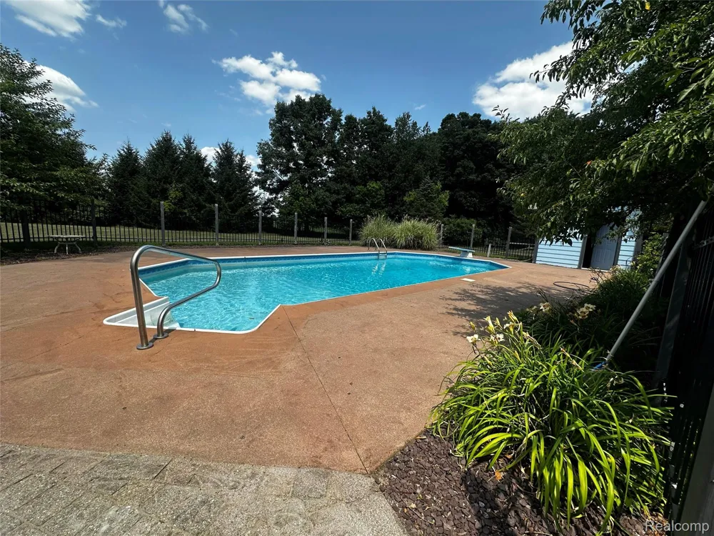 4678 Trails Elba Township, MI 48446