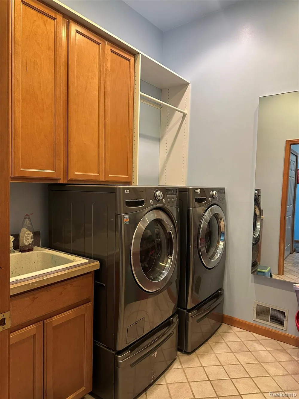 4678 Trails Elba Township, MI 48446