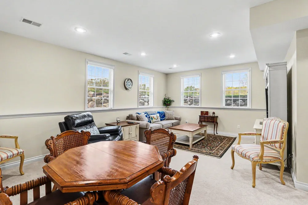7928 Spring Haven Oshtemo Charter Township, MI 49009