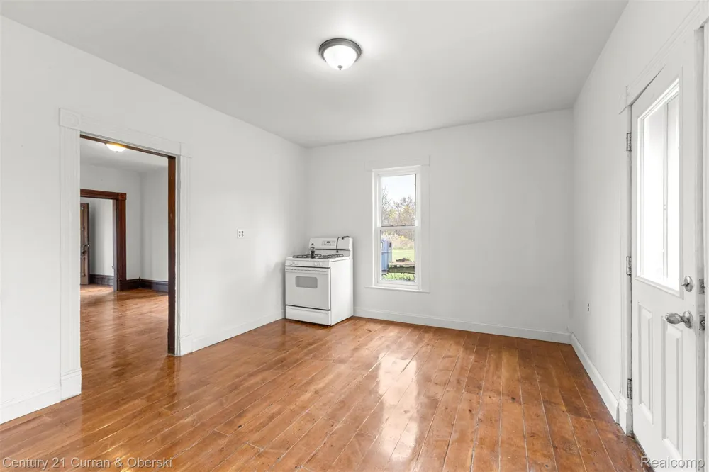 8004 Farmington Road Westland City, MI 48185