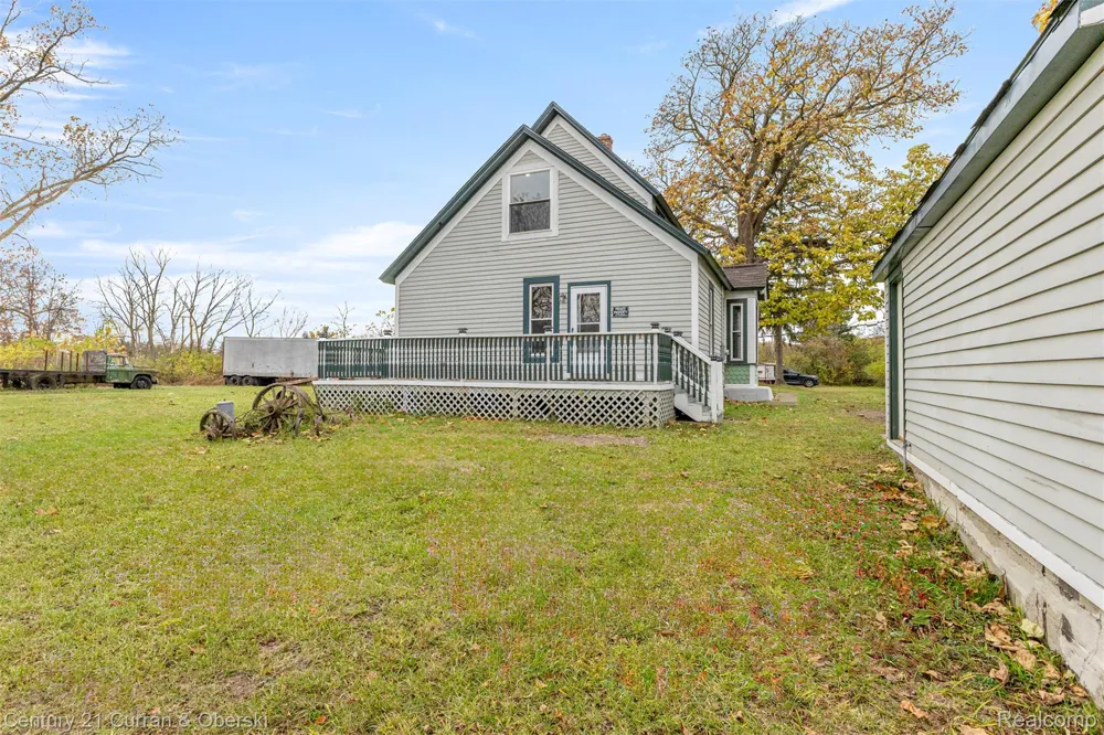 8004 Farmington Road Westland City, MI 48185