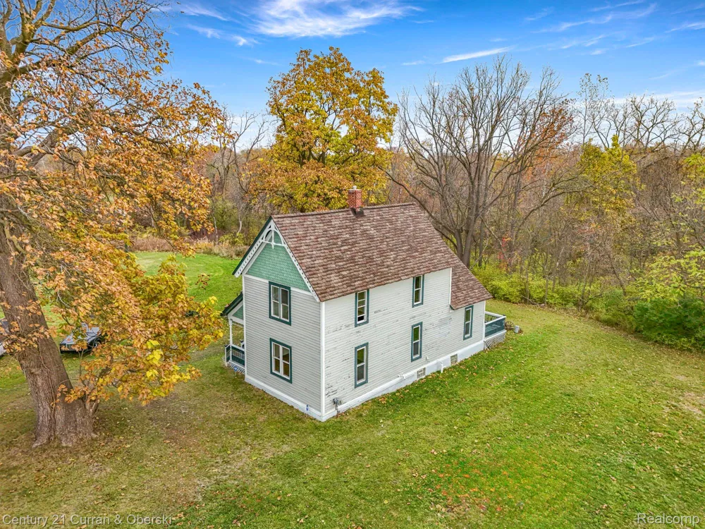 8004 Farmington Road Westland City, MI 48185