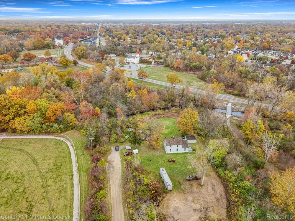 8004 Farmington Road Westland City, MI 48185
