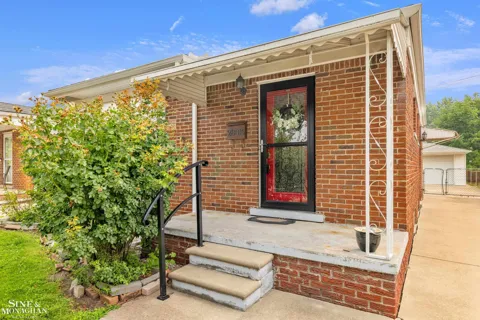 28016 Rockwood Street