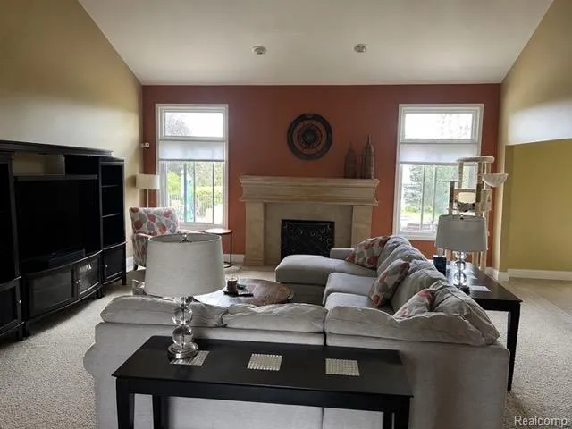 18987 Pine Lane Macomb Township, MI 48042