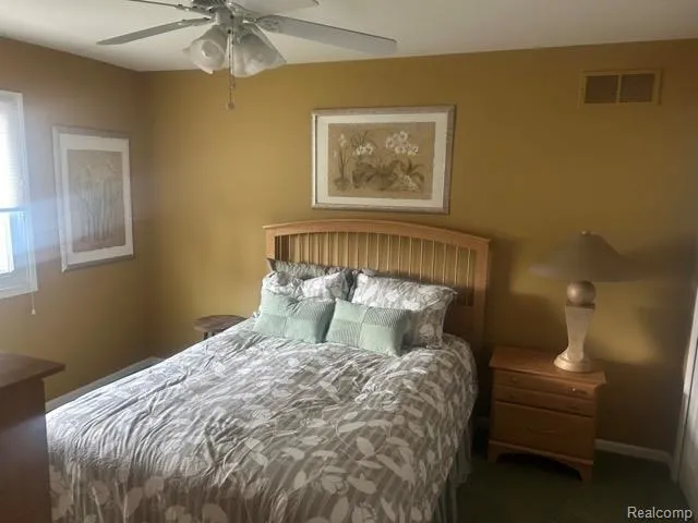 18987 Pine Lane Macomb Township, MI 48042