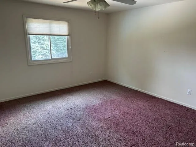 18987 Pine Lane Macomb Township, MI 48042