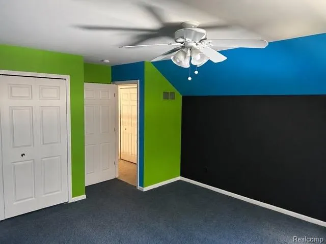 18987 Pine Lane Macomb Township, MI 48042