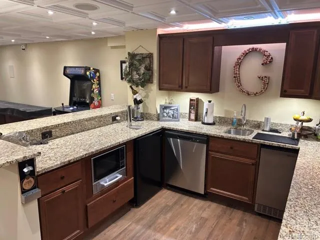18987 Pine Lane Macomb Township, MI 48042