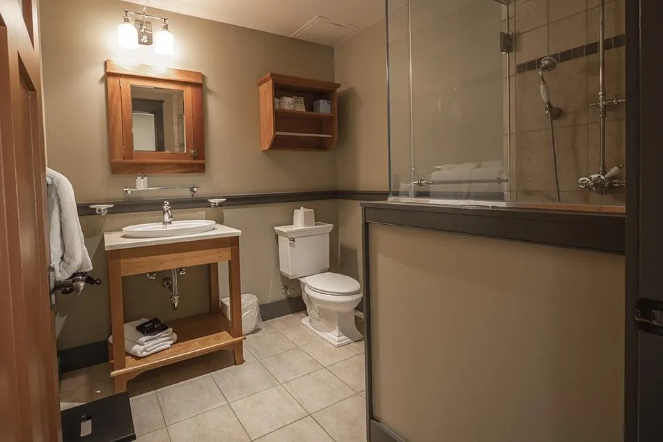 2035 US-31 N East Bay Township, MI 49686