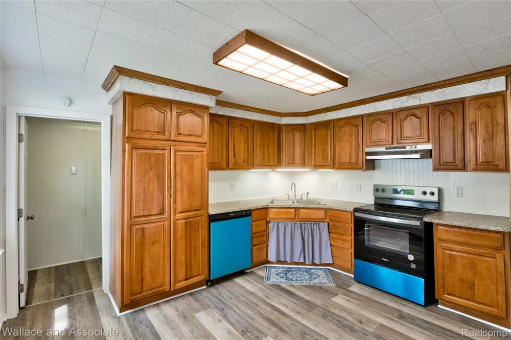 1429 Division Street Port Huron City, MI 48060