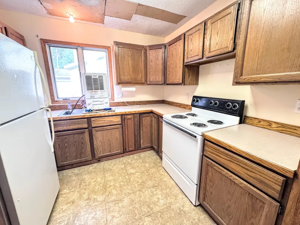 10887 3rd Street Morton Township, MI 49346