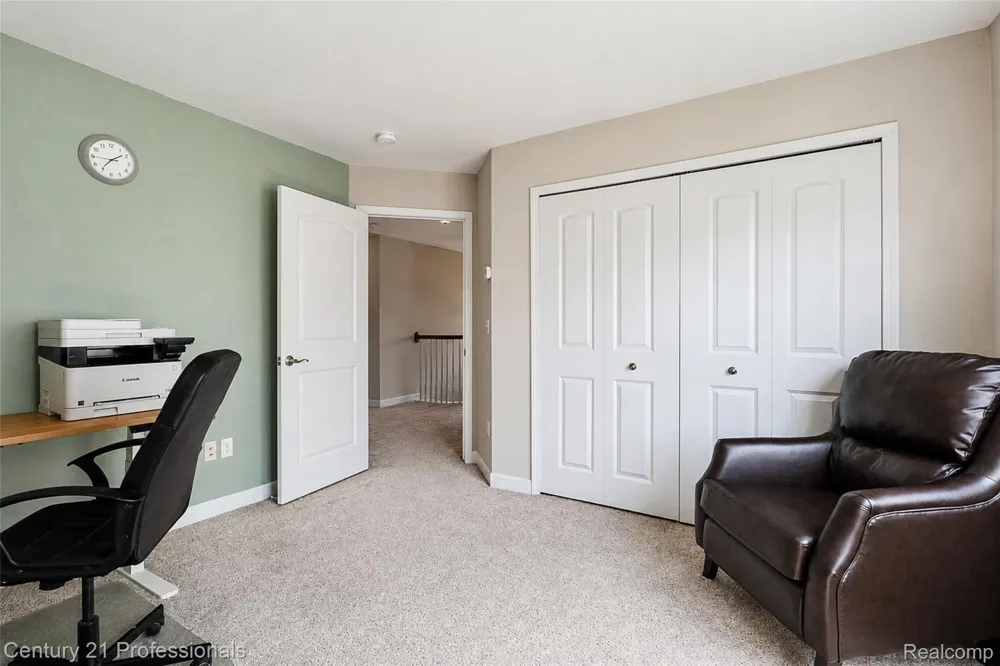 27089 Maxwell Court Novi City, MI 48374