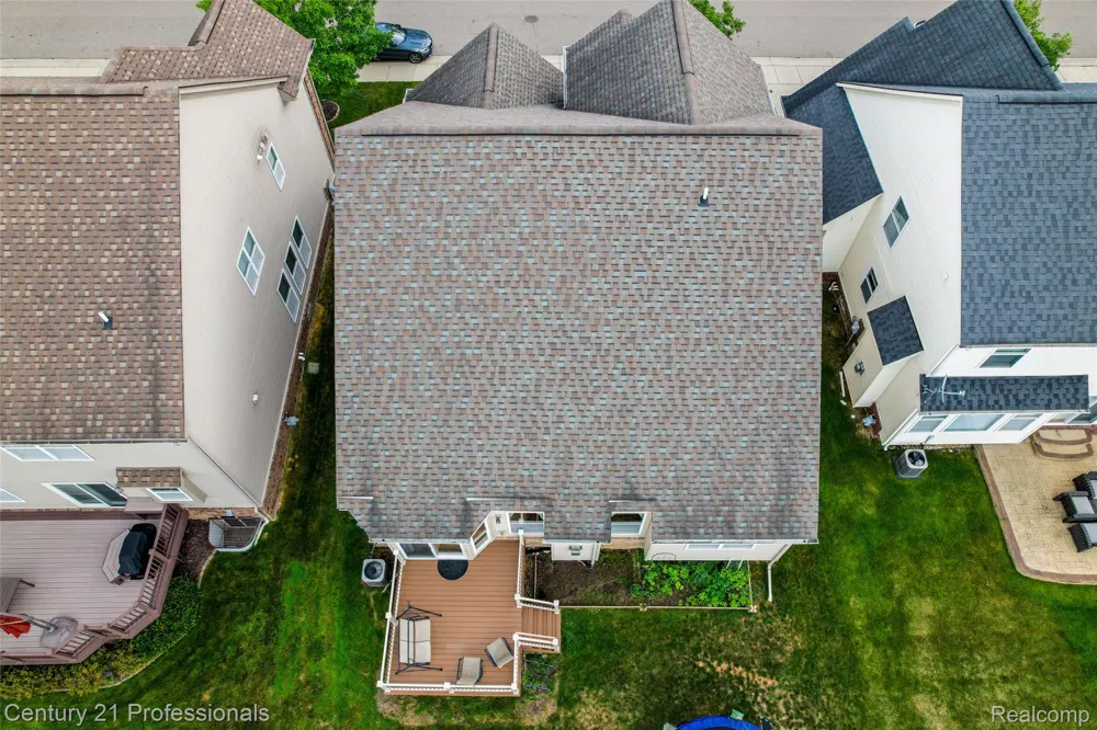 27089 Maxwell Court Novi City, MI 48374