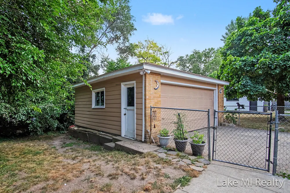 938 Calvary Avenue NW Grand Rapids City, MI 49504