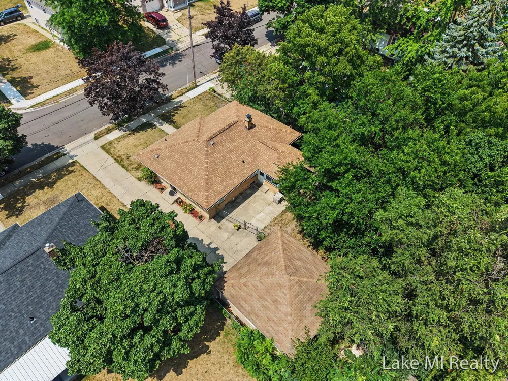 938 Calvary Avenue NW Grand Rapids City, MI 49504