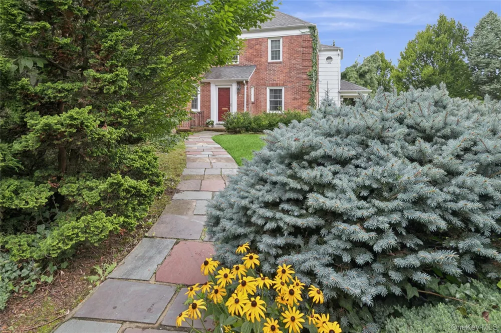 23 Westminster Road West Hempstead, NY 11552