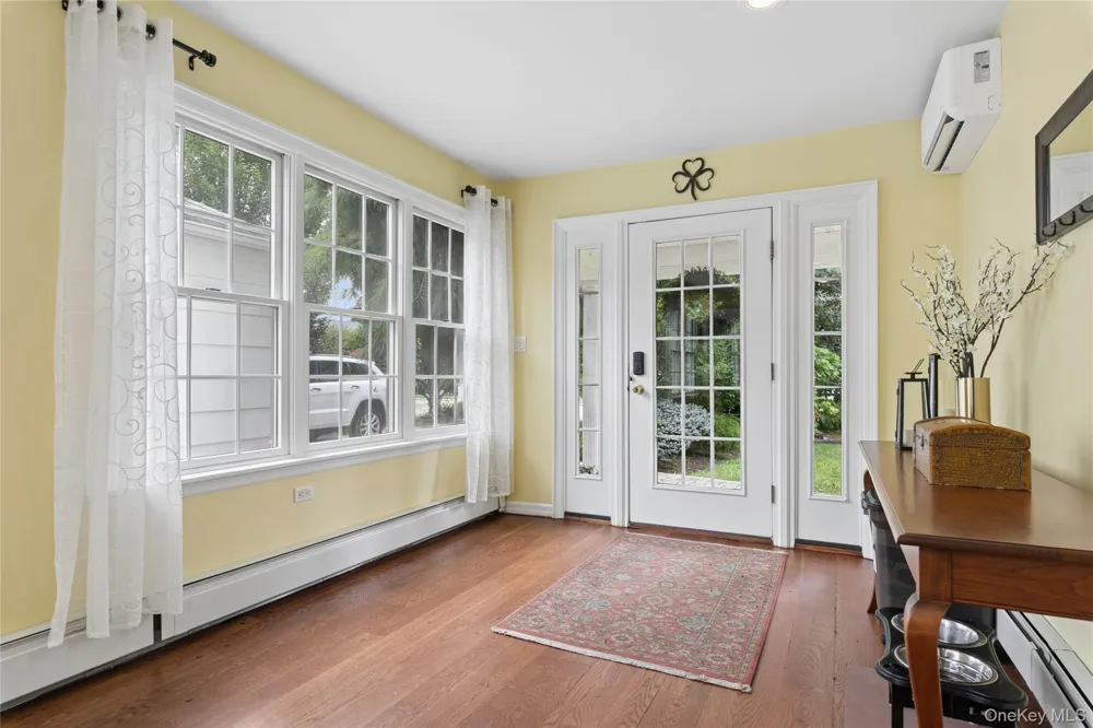 23 Westminster Road West Hempstead, NY 11552