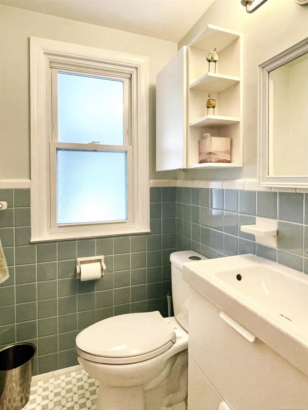 1723 Hawthorne Road Grosse Pointe Woods City, MI 48236