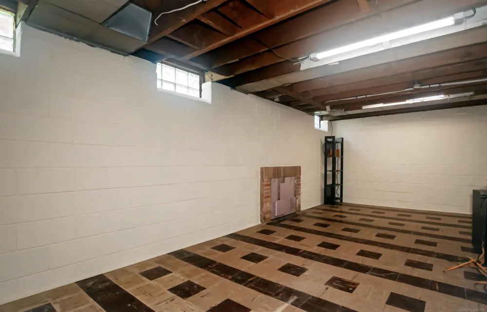 1723 Hawthorne Road Grosse Pointe Woods City, MI 48236