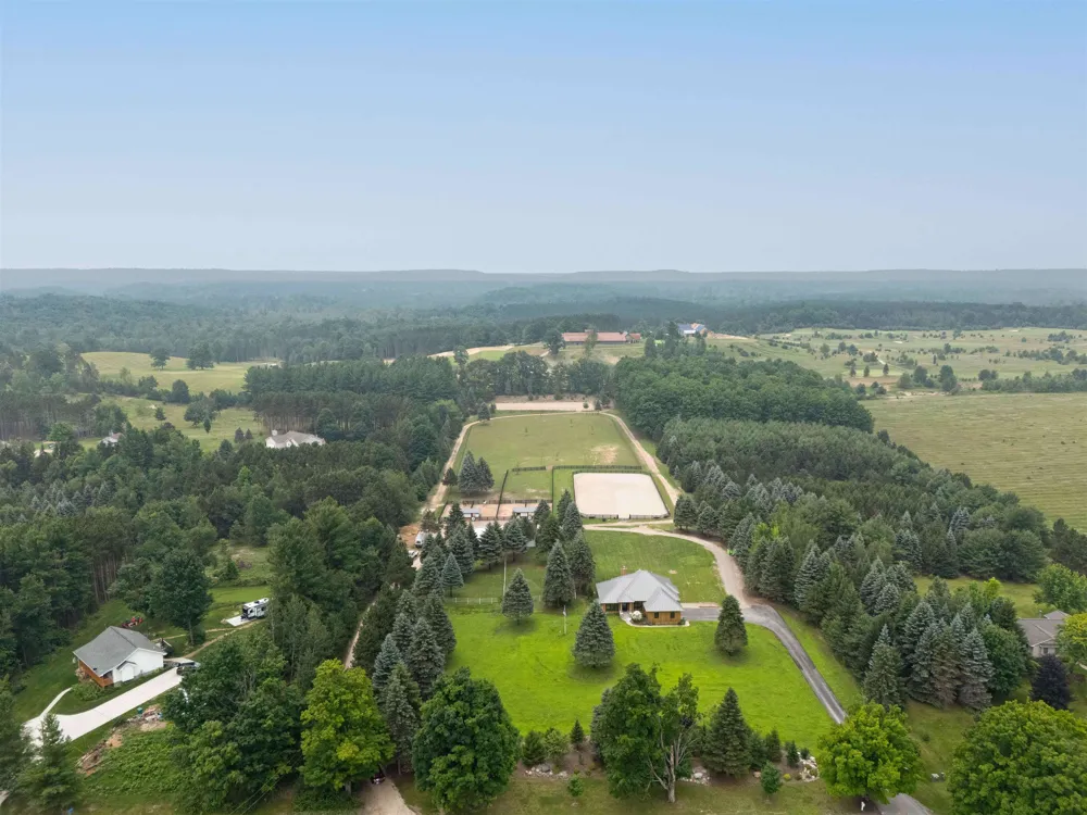 7692 Crisp Road Whitewater Township, MI 49690