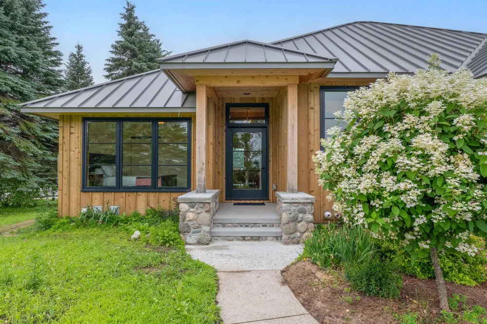 7692 Crisp Road Whitewater Township, MI 49690