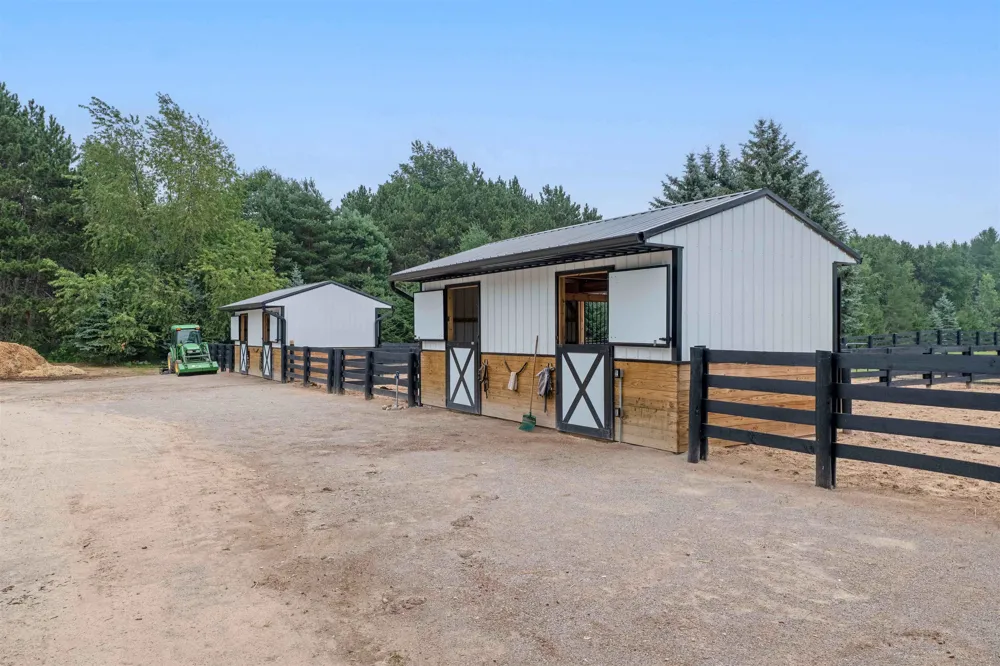 7692 Crisp Road Whitewater Township, MI 49690