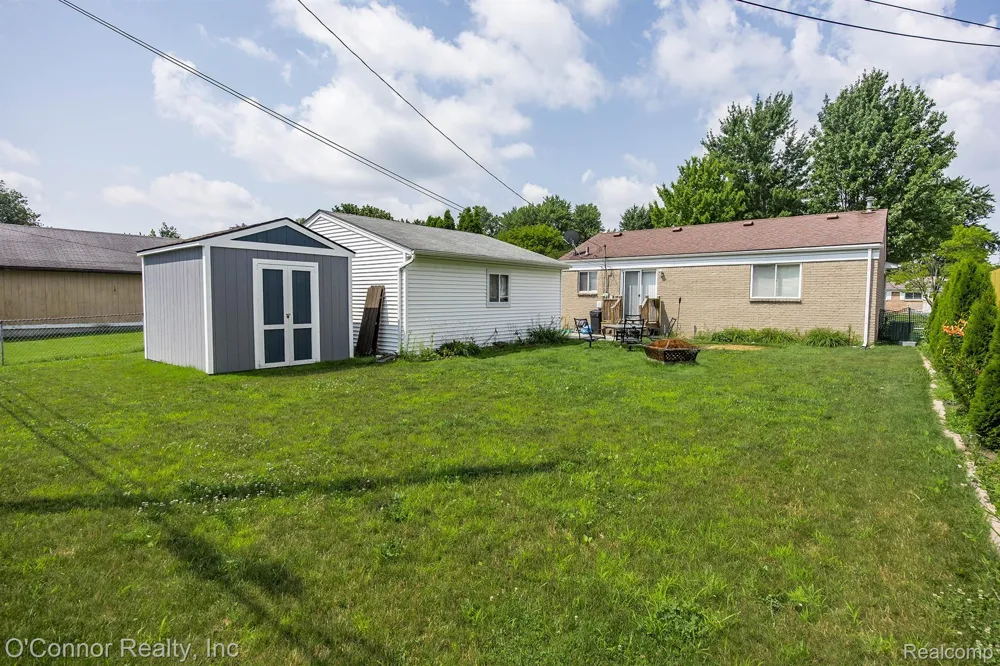 655 Georgia Avenue Marysville City, MI 48040