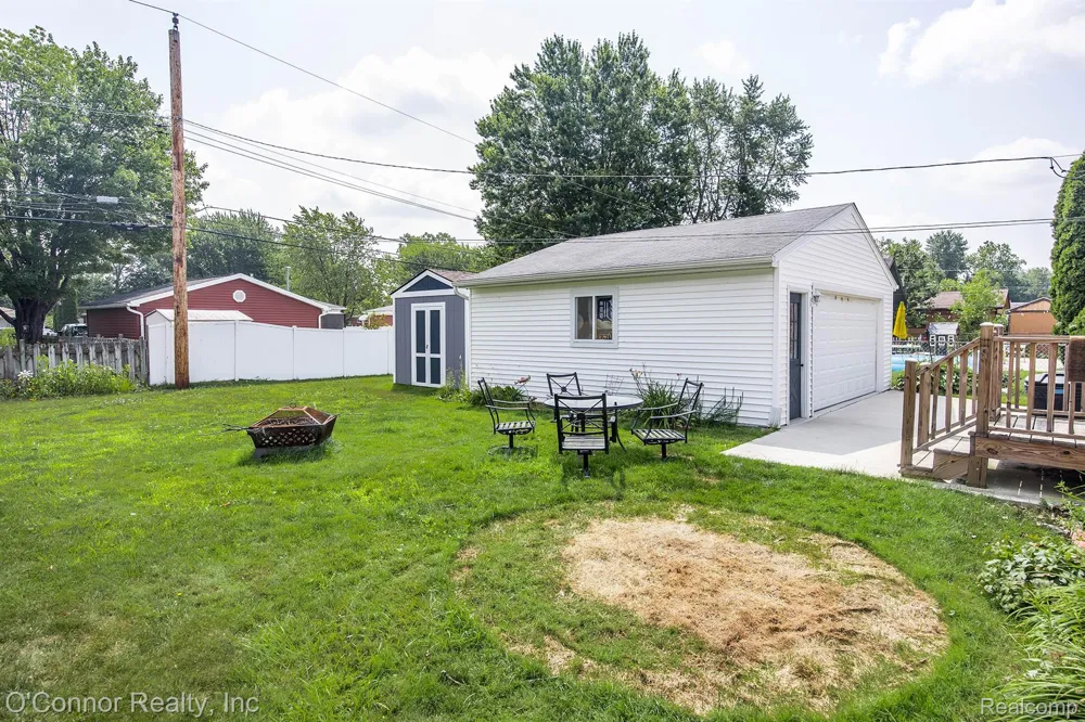 655 Georgia Avenue Marysville City, MI 48040