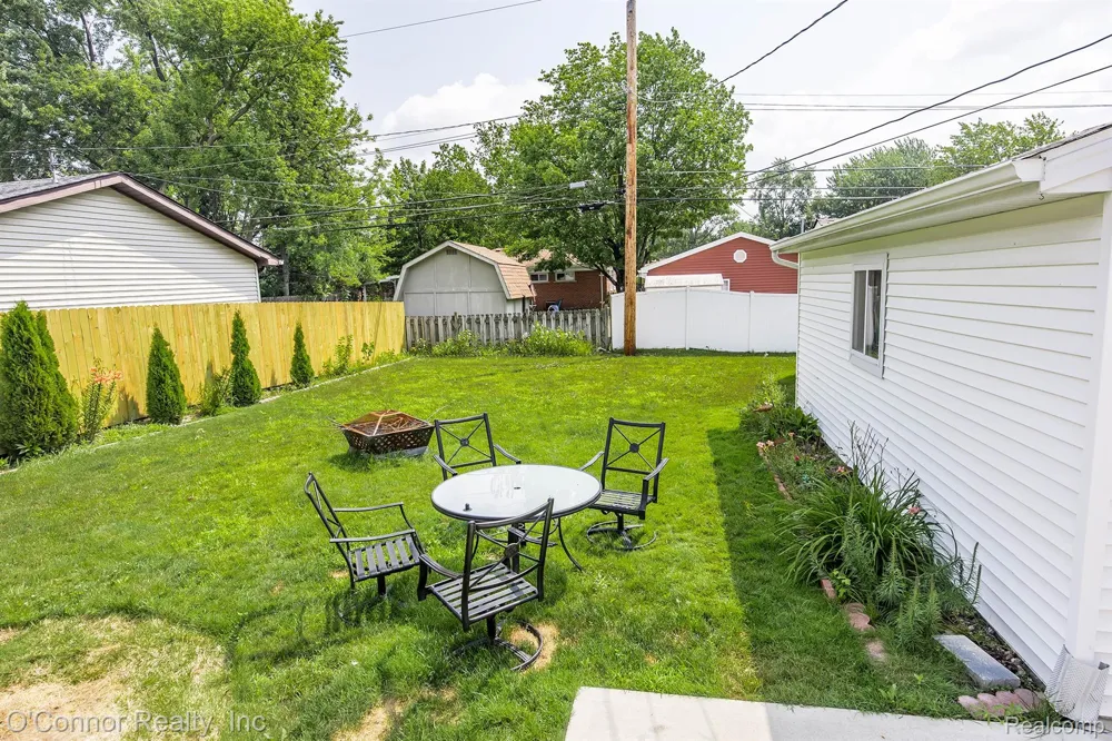 655 Georgia Avenue Marysville City, MI 48040