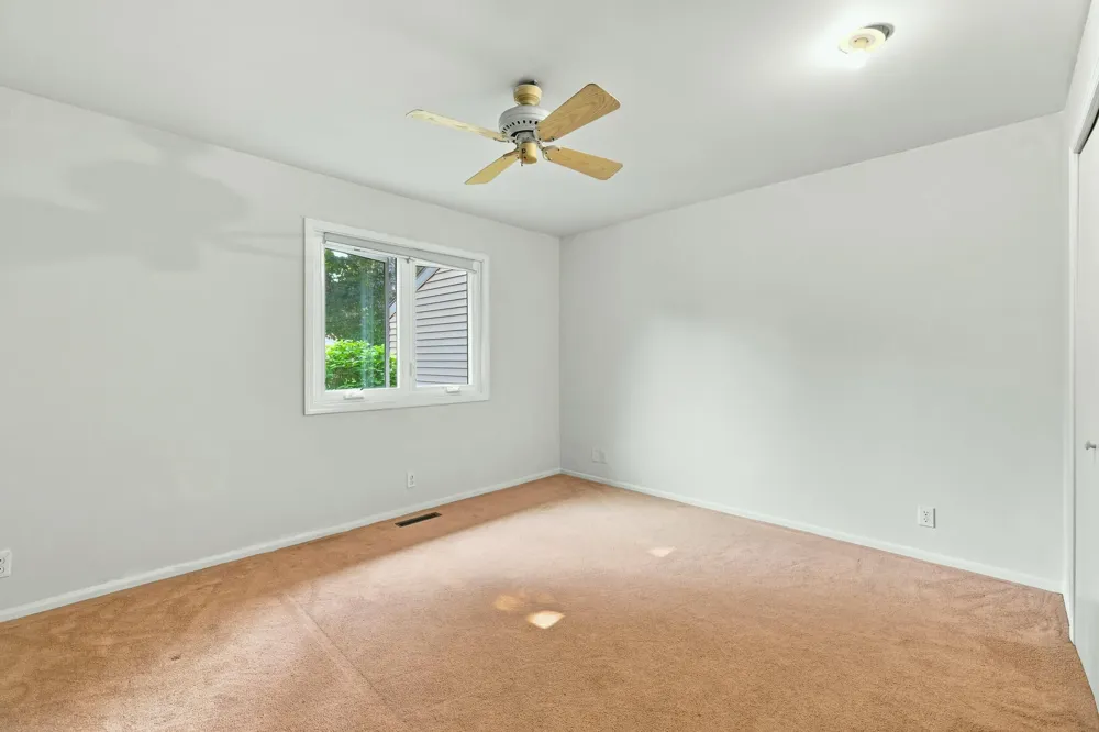 625 Maple Creek Drive #35 Holland City, MI 49423