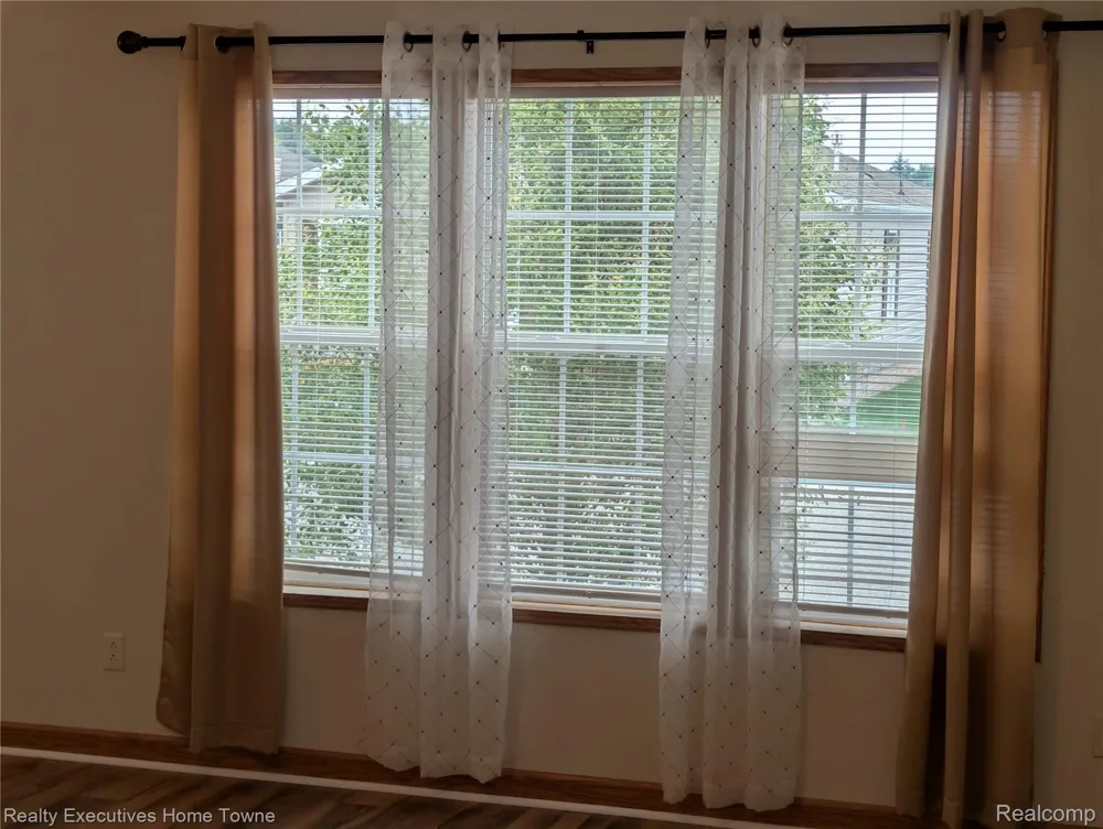 6203 Square Lake Drive Drive Kimball Township, MI 48074