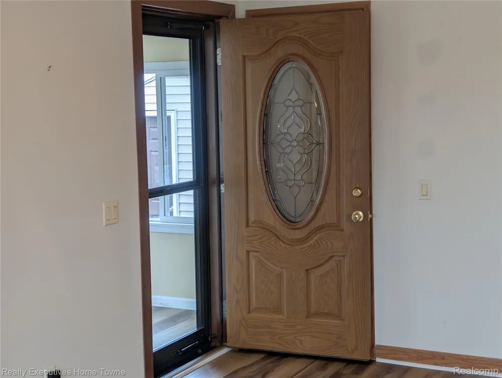 6203 Square Lake Drive Drive Kimball Township, MI 48074