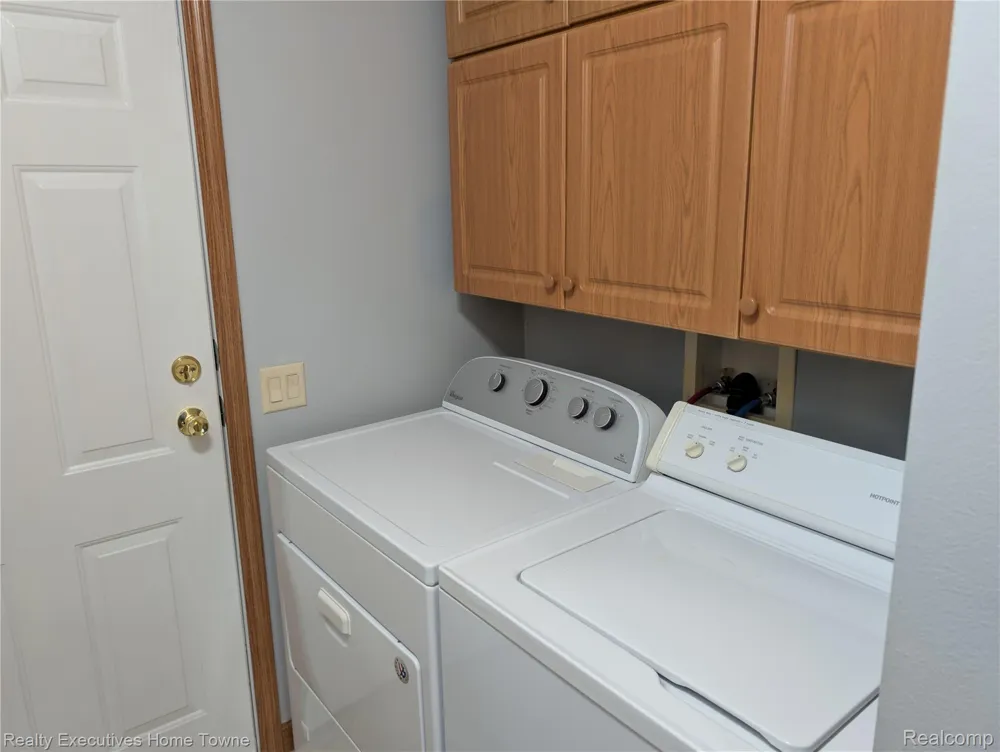 6203 Square Lake Drive Drive Kimball Township, MI 48074