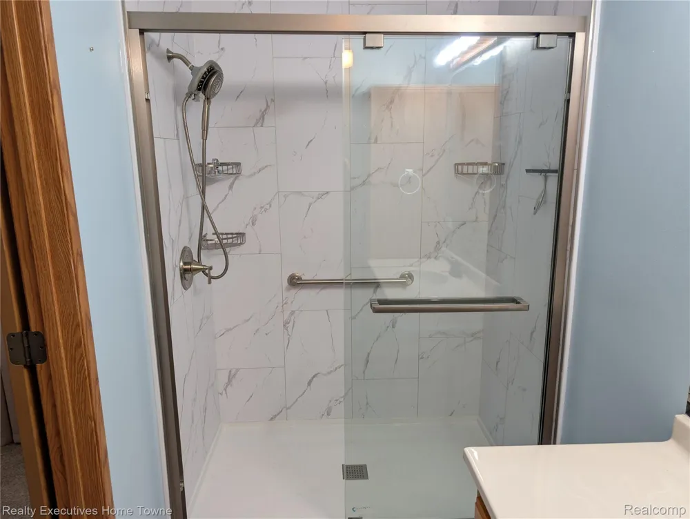 6203 Square Lake Drive Drive Kimball Township, MI 48074