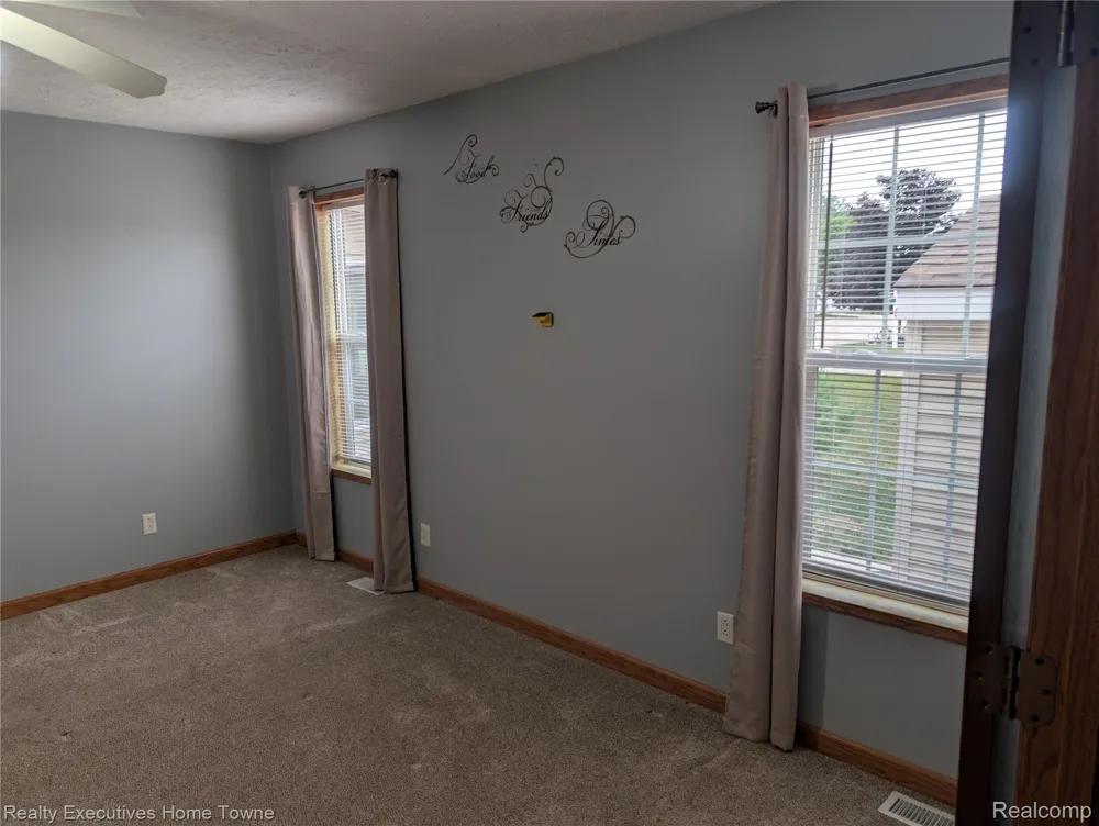 6203 Square Lake Drive Drive Kimball Township, MI 48074