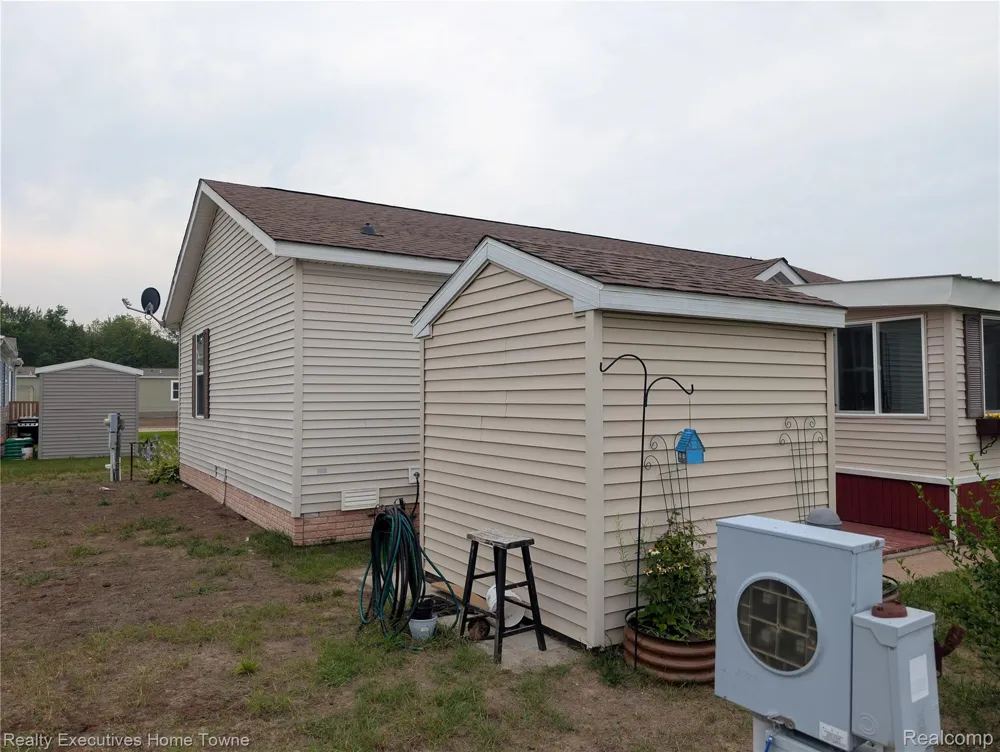 6203 Square Lake Drive Drive Kimball Township, MI 48074