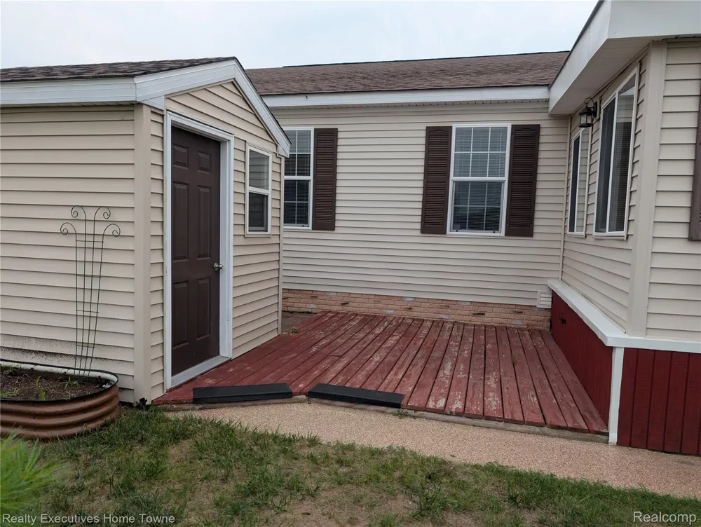 6203 Square Lake Drive Drive Kimball Township, MI 48074