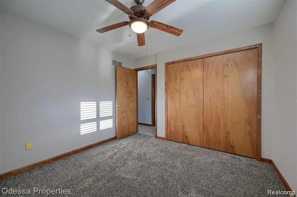 16185 24 MILE ROAD Macomb Township, MI 48042