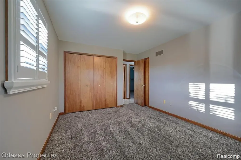 16185 24 MILE ROAD Macomb Township, MI 48042