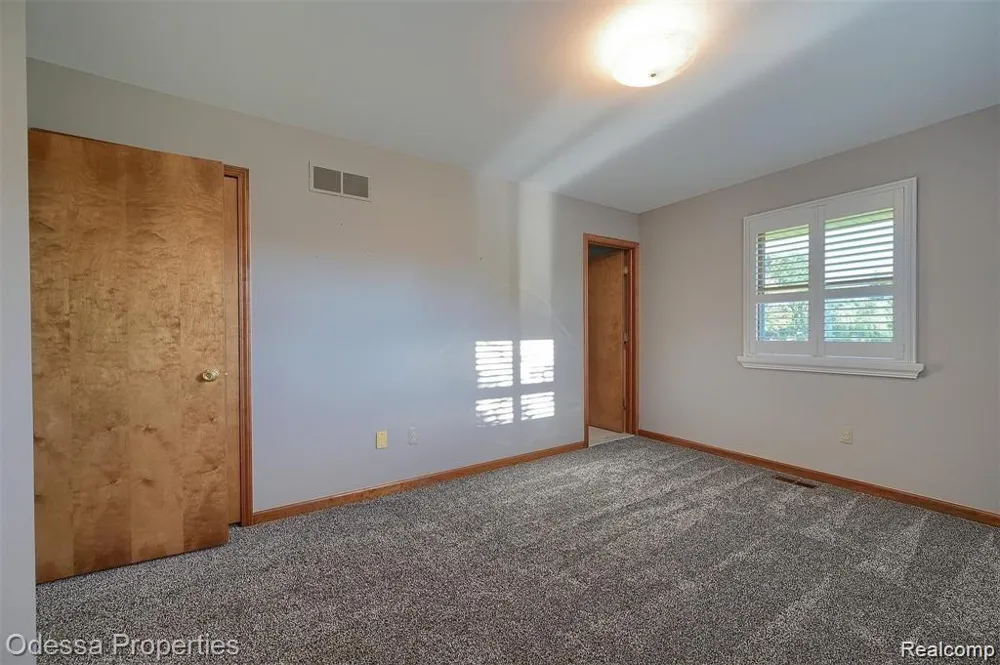 16185 24 MILE ROAD Macomb Township, MI 48042