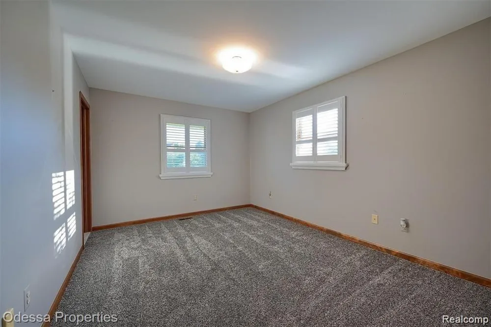 16185 24 MILE ROAD Macomb Township, MI 48042