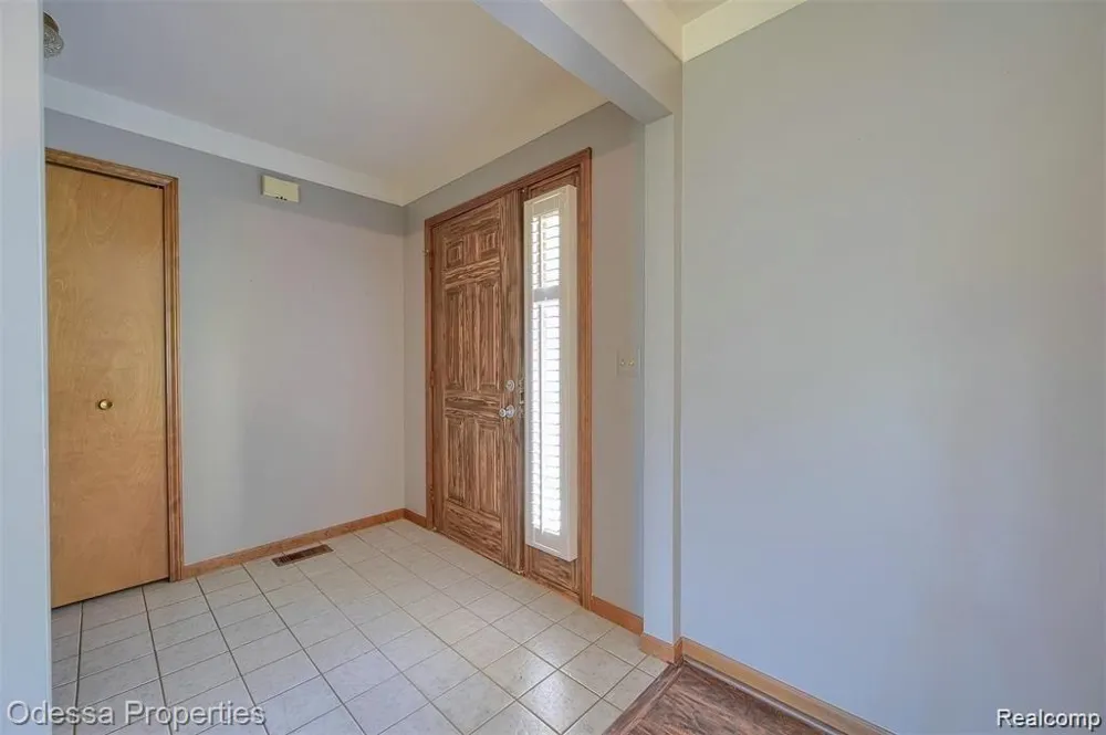 16185 24 MILE ROAD Macomb Township, MI 48042