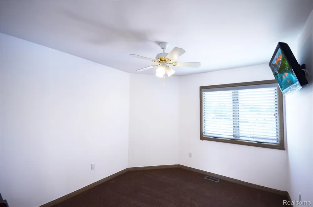 38048 Huron Pointe Drive Harrison Charter Township, MI 48045
