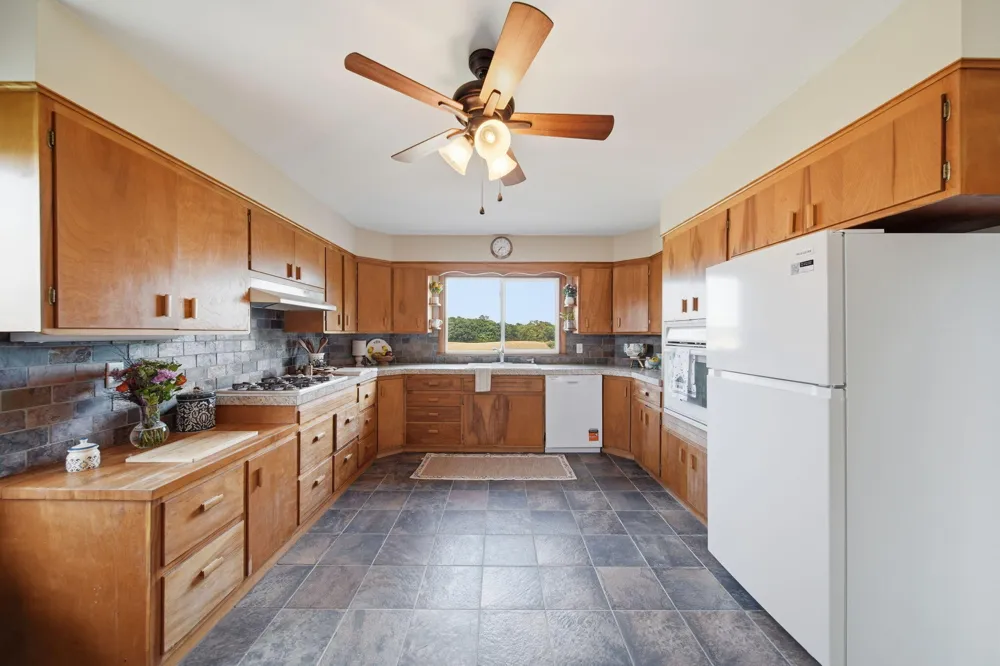 7760 Willow Road Saline Township, MI 49236
