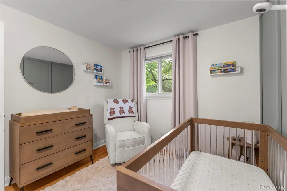 520 Byron Street Plymouth City, MI 48170