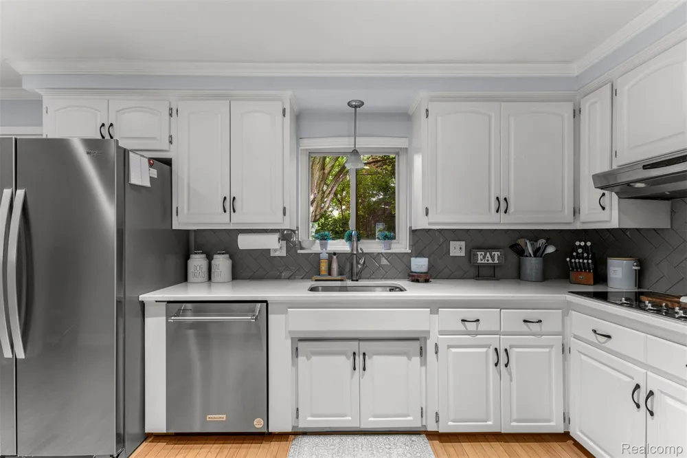 520 Byron Street Plymouth City, MI 48170